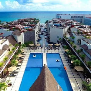 https://coastal-serenity-mangrove-view-studio.allrivieramayahotels.com